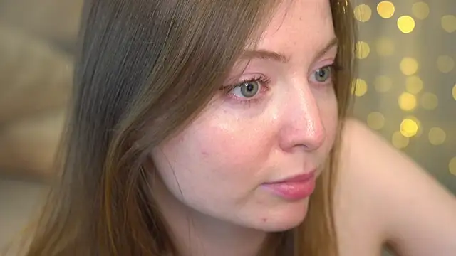 _elisa_omm_ live sex cam