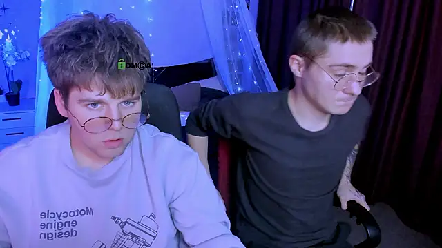 michael_strong1's cam snapshot