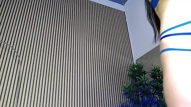 TheaBrown live sex cam