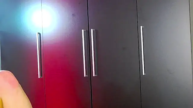 MarilynNova live sex cam