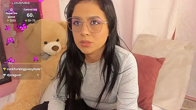 AliaAsad live sex cam