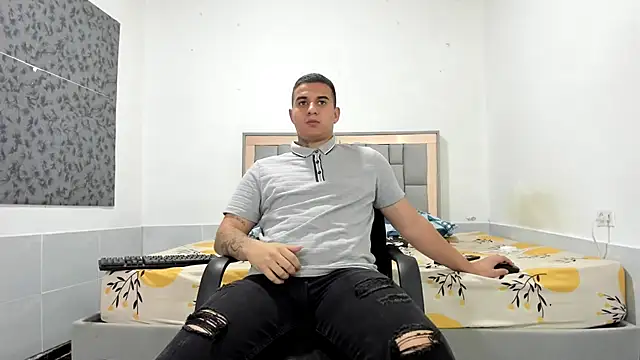 simookeler live sex cam