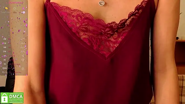 Alianna_Solo_Kisses's cam snapshot