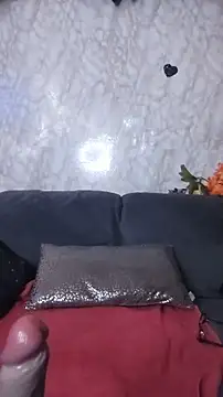 Luiza_Hammer's cam snapshot