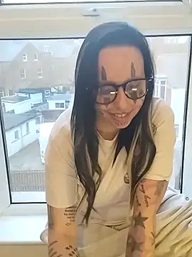 ThatAltGirl's cam snapshot