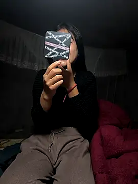 Lynly_k2 live sex cam