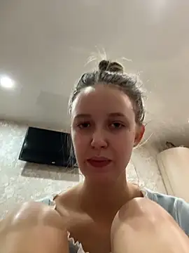 ElliRose live sex cam