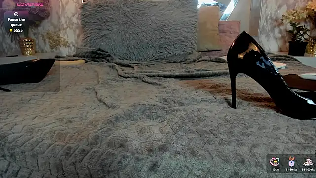 Mysterius_Woman live sex cam