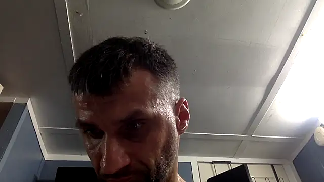 sexyhotstud12's cam snapshot