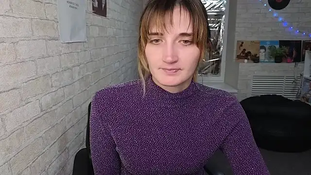 Nika_Kitten live sex cam