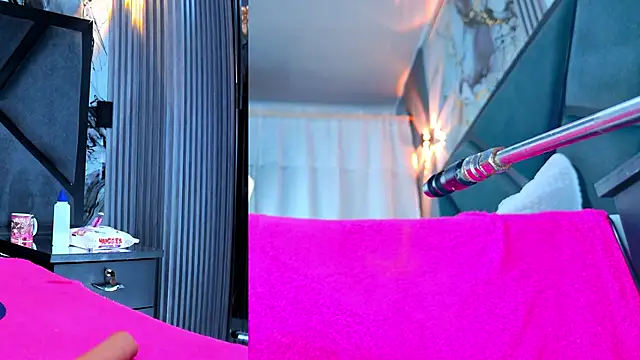 NathaxaLeans live sex cam