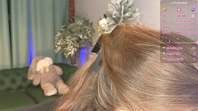 Olivia_Farrell's cam snapshot