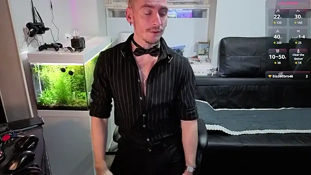 Rayzel_White's cam snapshot