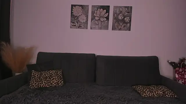 naomi_asian's cam snapshot