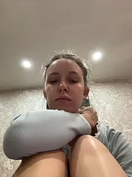 ElliRose live sex cam