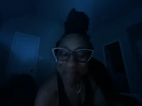 wynterheat live sex cam