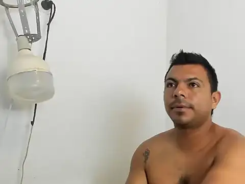 dominicxxx011's cam snapshot