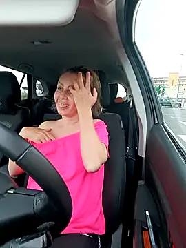 uber_babe's cam snapshot