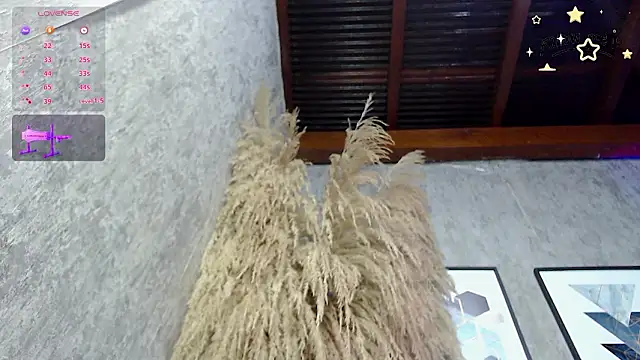 Lena_helleen live sex cam