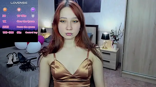 AdrianWild's cam snapshot