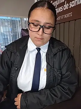 Cute_Penelope's cam snapshot