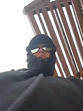 no_snitch_isoke live sex cam