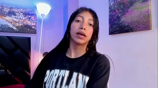 KimberlyVillaLobos live sex cam