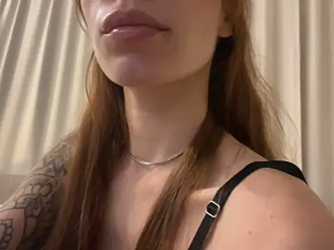 BossyBliss live sex cam