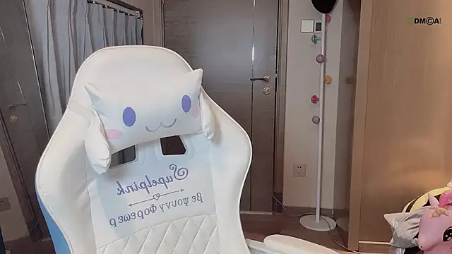 Makinghappymyself_'s cam snapshot