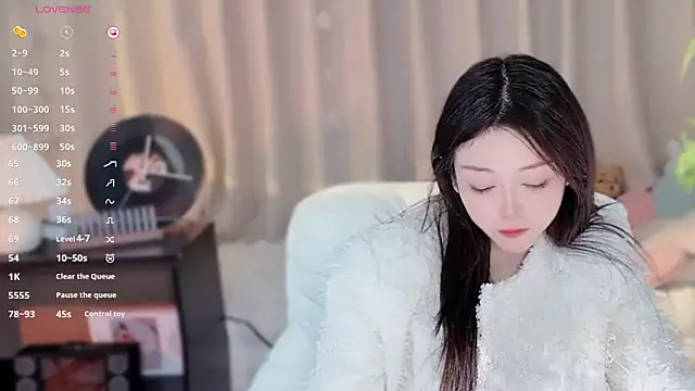 Yiluo95's cam snapshot