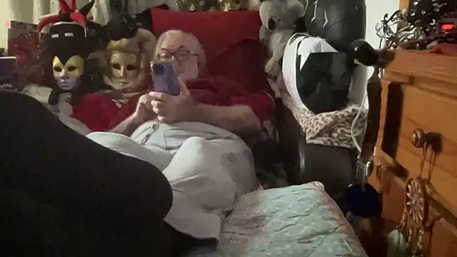 EroticVenetian live sex cam