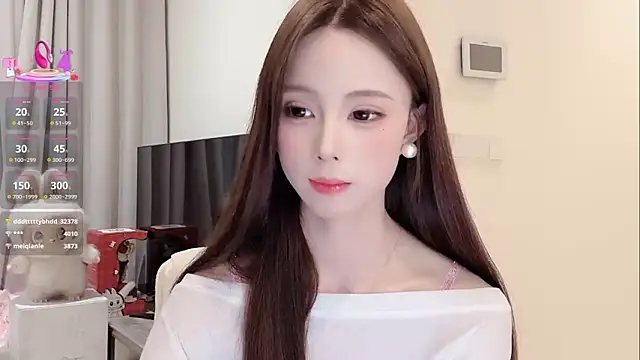 Nebula-qiu live sex cam