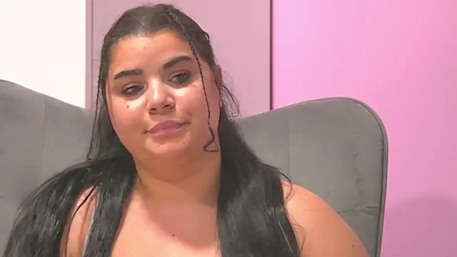 BustyMadison live sex cam