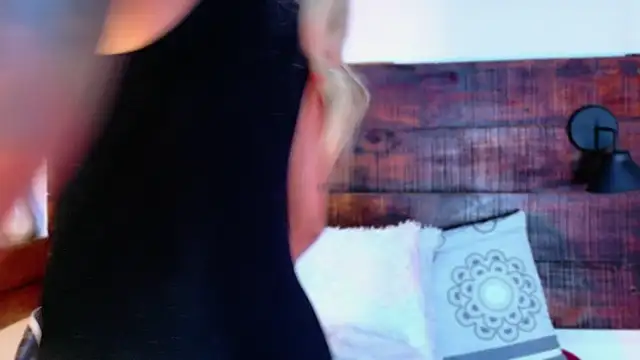 Celeste_sanz's cam snapshot