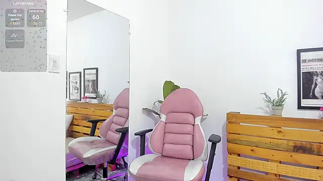 Naughty_Vanessa_'s cam snapshot