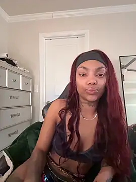 butterflybootyy live sex cam