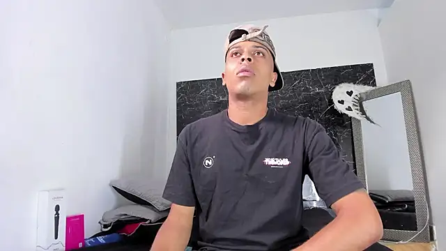 ada-brooke's cam snapshot