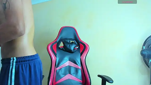 JacksonWillss's cam snapshot