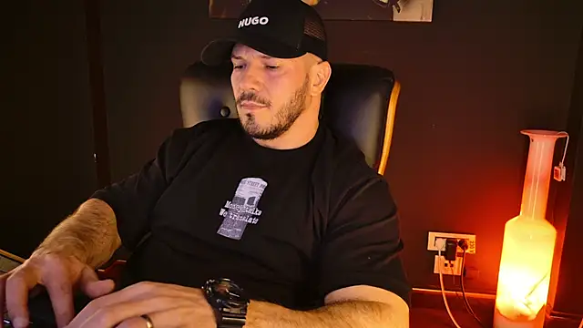 AngeloEric's cam snapshot