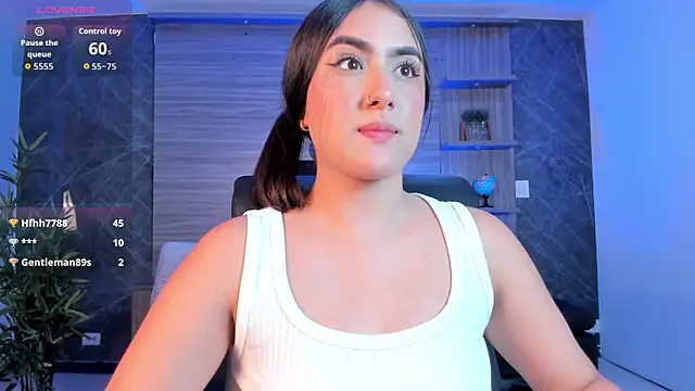 paulina_sweett_'s cam snapshot