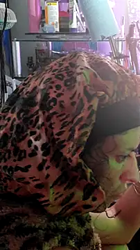 gurlnips live sex cam