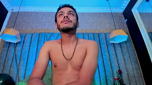 Boss_Domiinator live sex cam