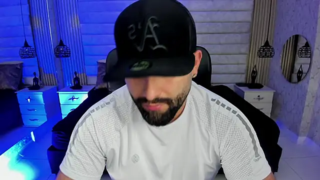 jhon_bear03 live sex cam