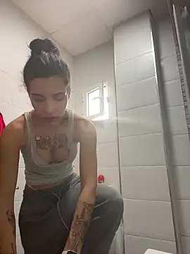 virtualhoe's cam snapshot