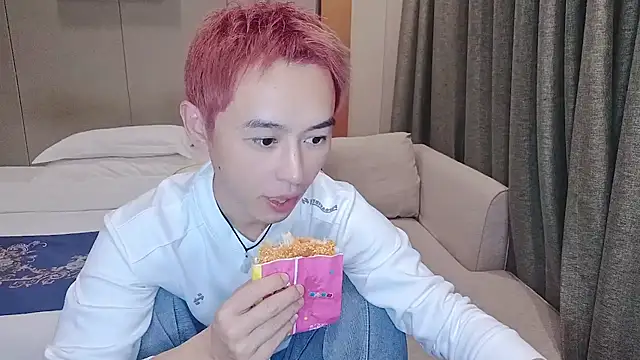 SUNNY_BOY live sex cam