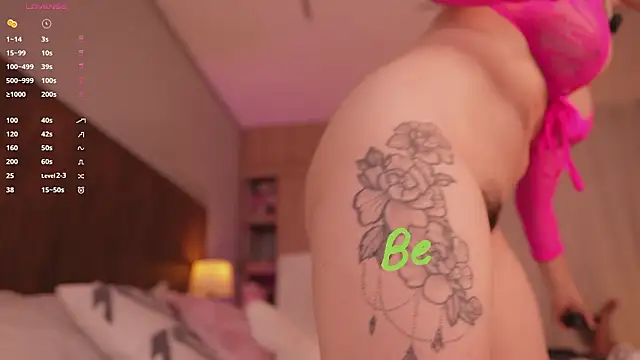 tatikiss_ live sex cam