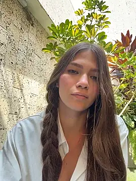 EmmaJhoons live sex cam