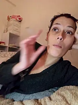 Luciphya_Domina's cam snapshot