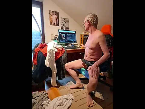 BerndisCam live sex cam