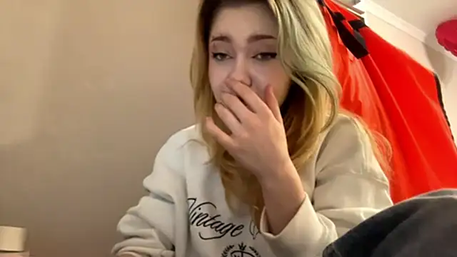 LisaCristmas's cam snapshot